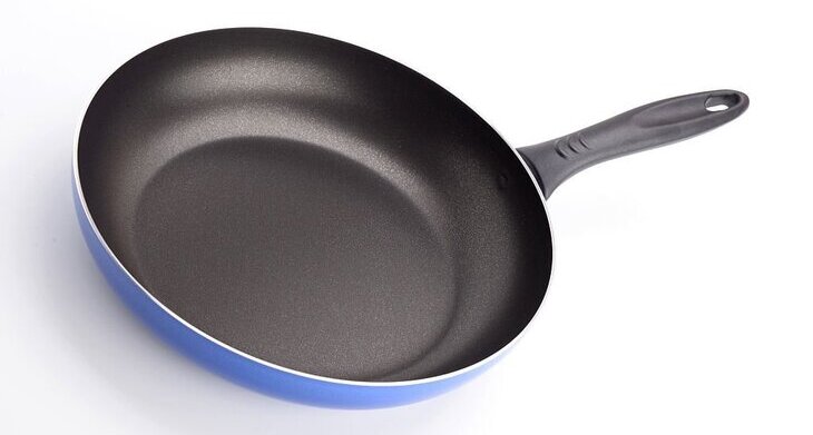 Standard-Frying-Pan-Sizes-In-the-UK
