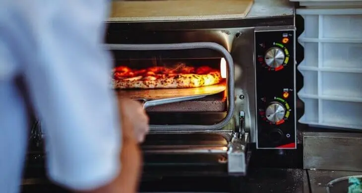 Pizza-Oven-Temperature-In-Celsius-And-Time-We-Got-You
